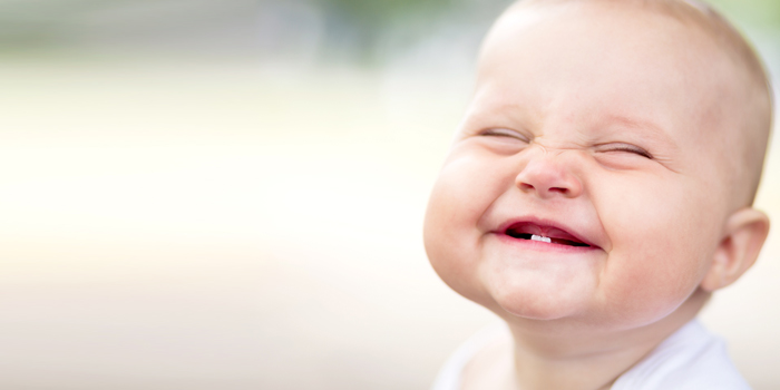Основные признаки прорезывания зубов у грудных детей