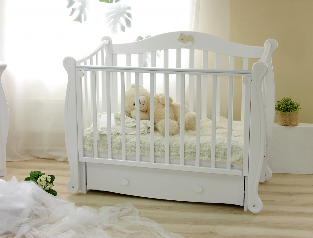 Выбираем кроватку для новорожденного ребенка. Подробный разбор.