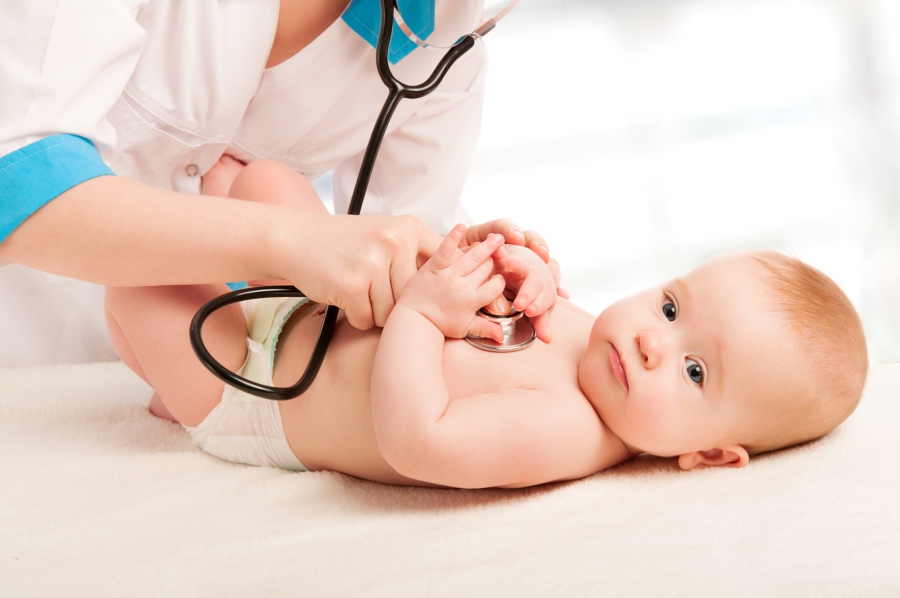 Шумы в сердце новорожденного: причины и лечение
